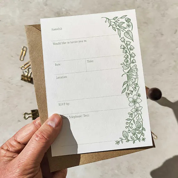10 x Botanical Florals Ready To Write Invitations
