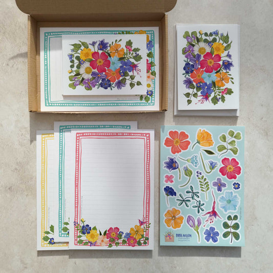 Deluxe Colourful Flowers Letter Writing Set