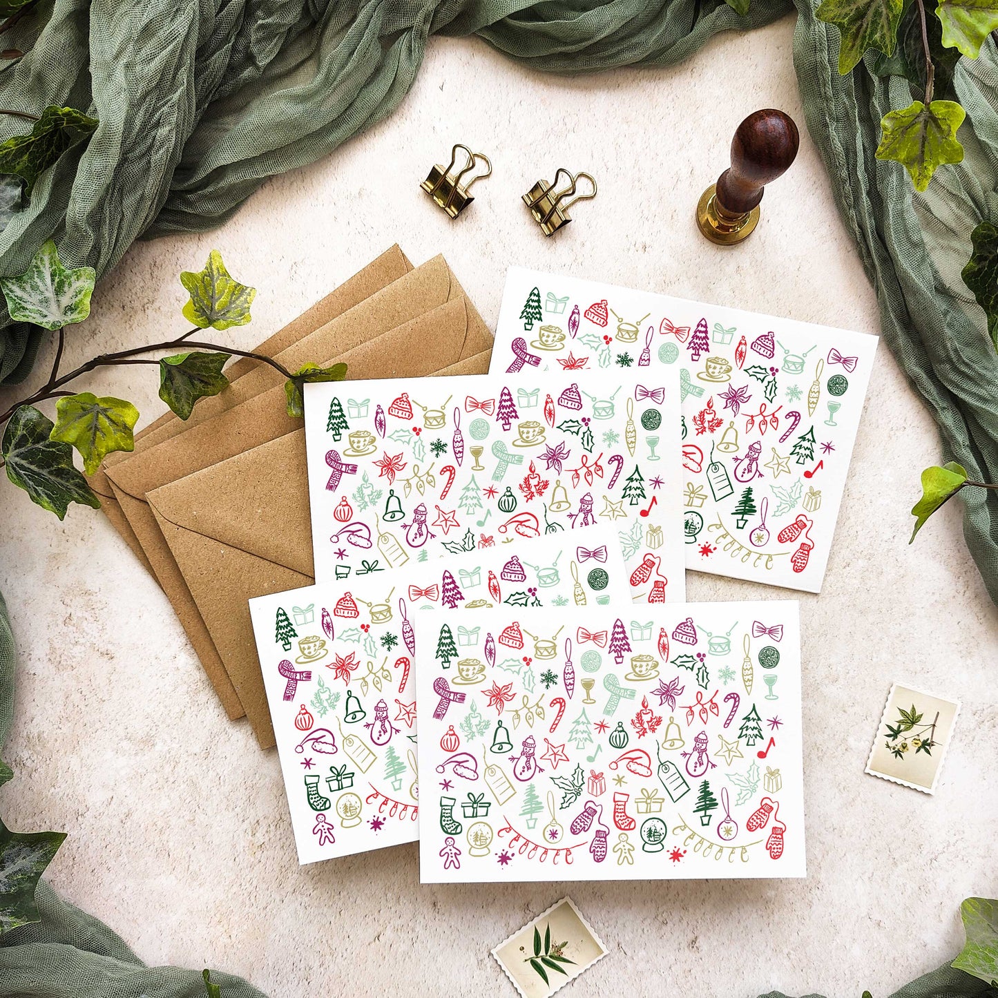 Doodle Christmas 6 Cards & Envelopes