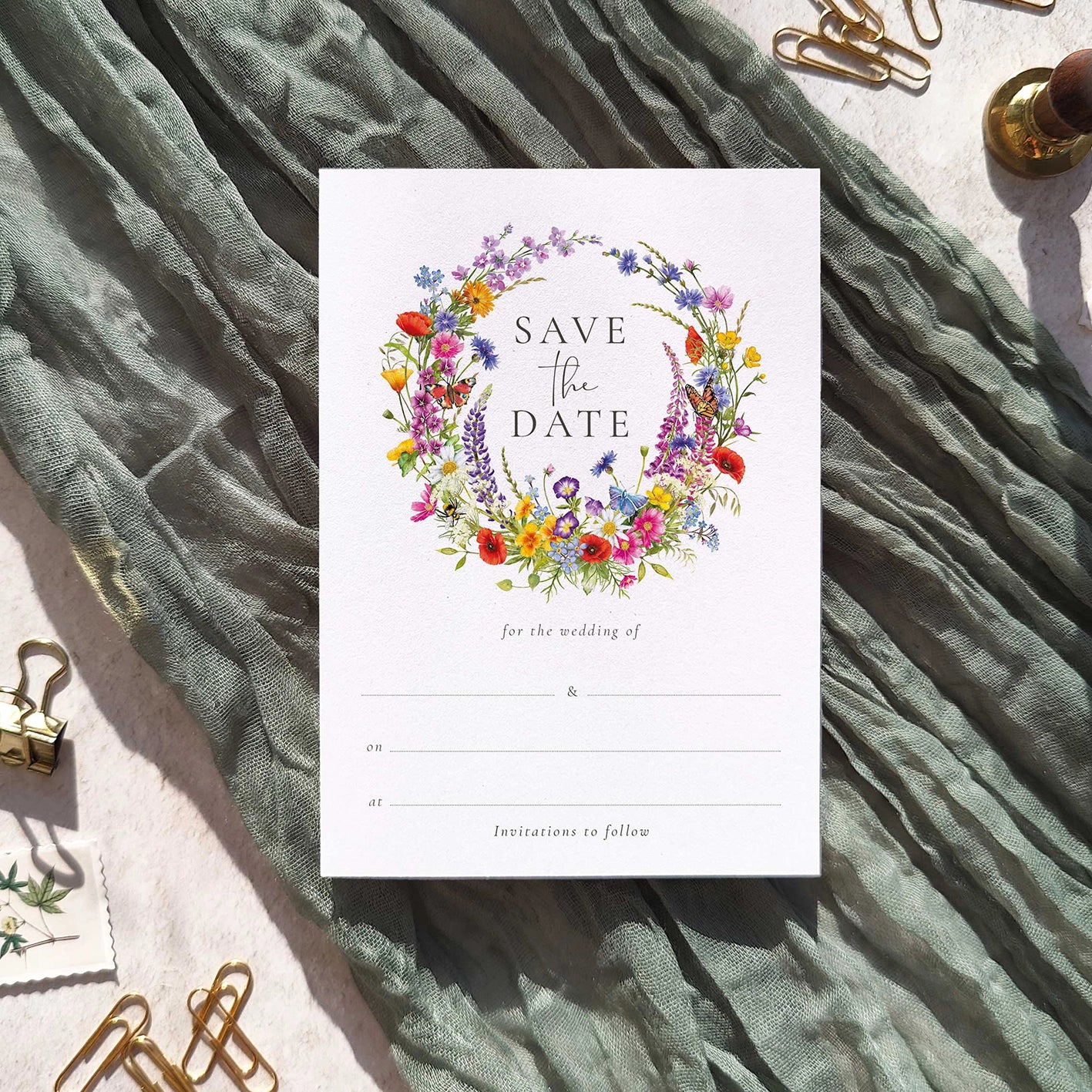 10 x Wildflower Wreath Ready To Write Save the Date Cards and Envelopes