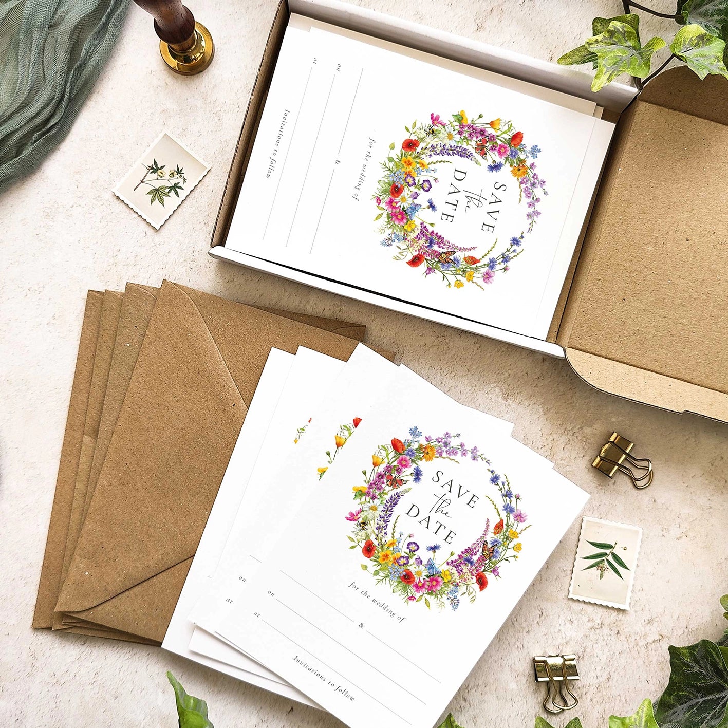 10 x Wildflower Wreath Ready To Write Save the Date Cards and Envelopes