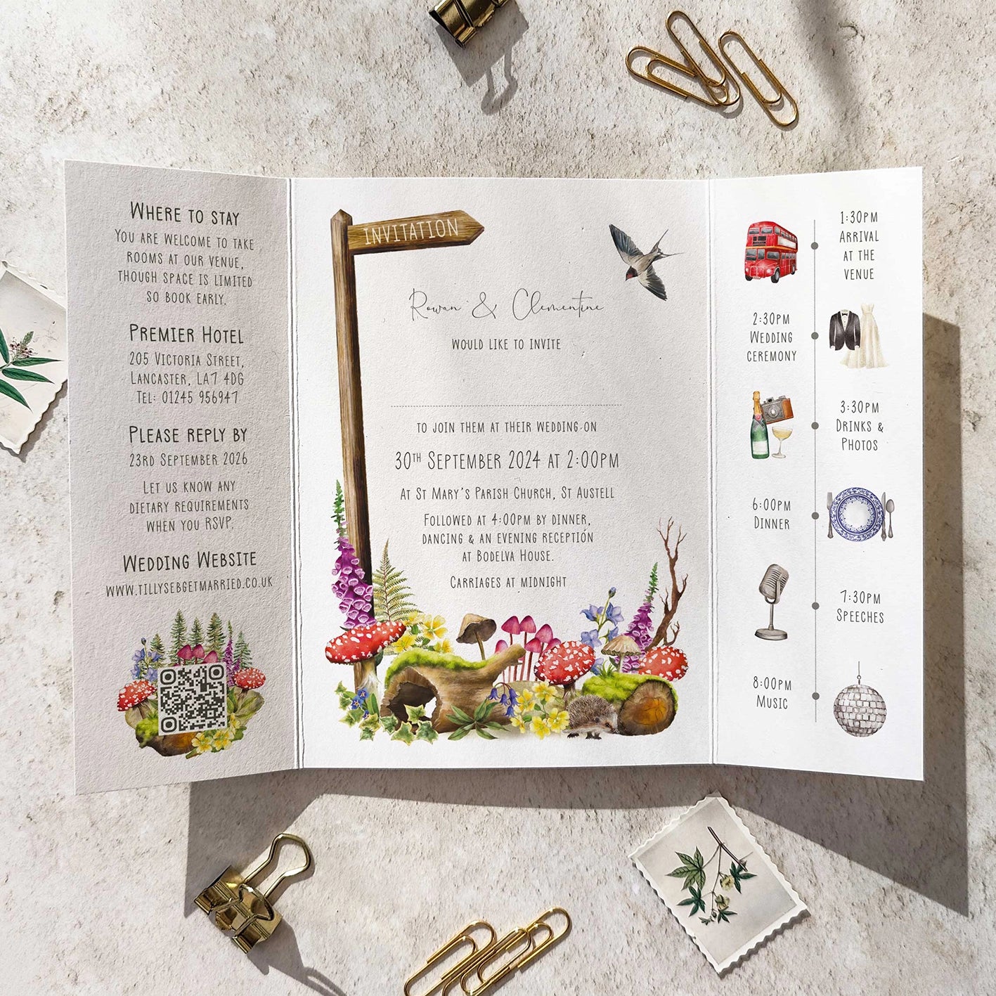 Woodland Animals Gatefolded A6 Invitation