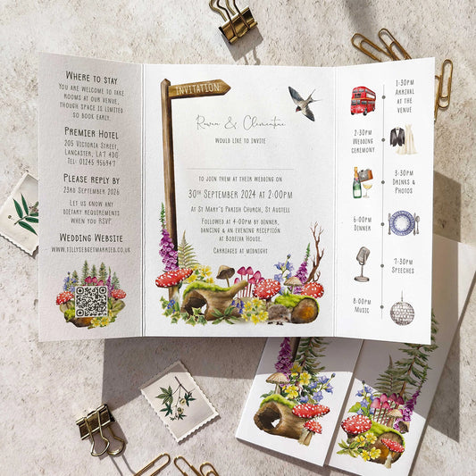 Woodland Animals Gatefolded A6 Invitation