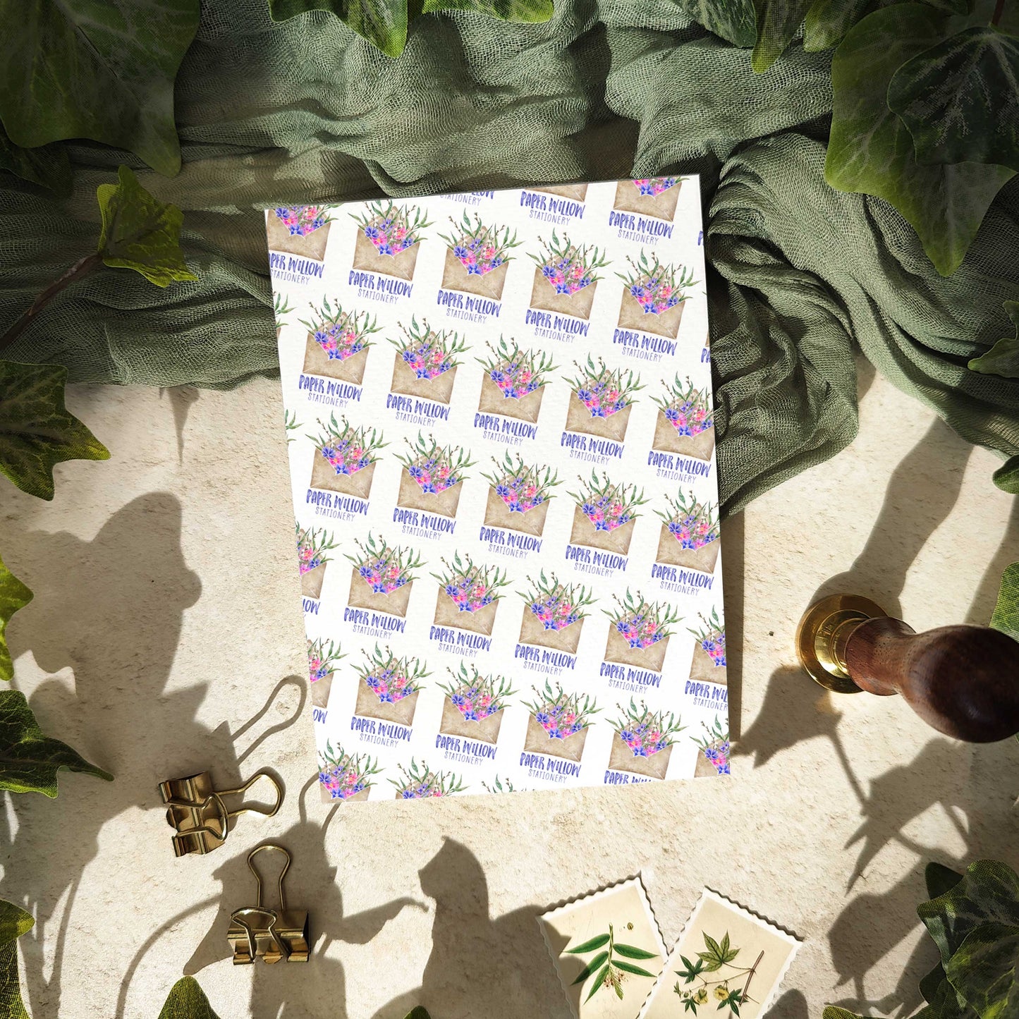 Extra hand tied invitation