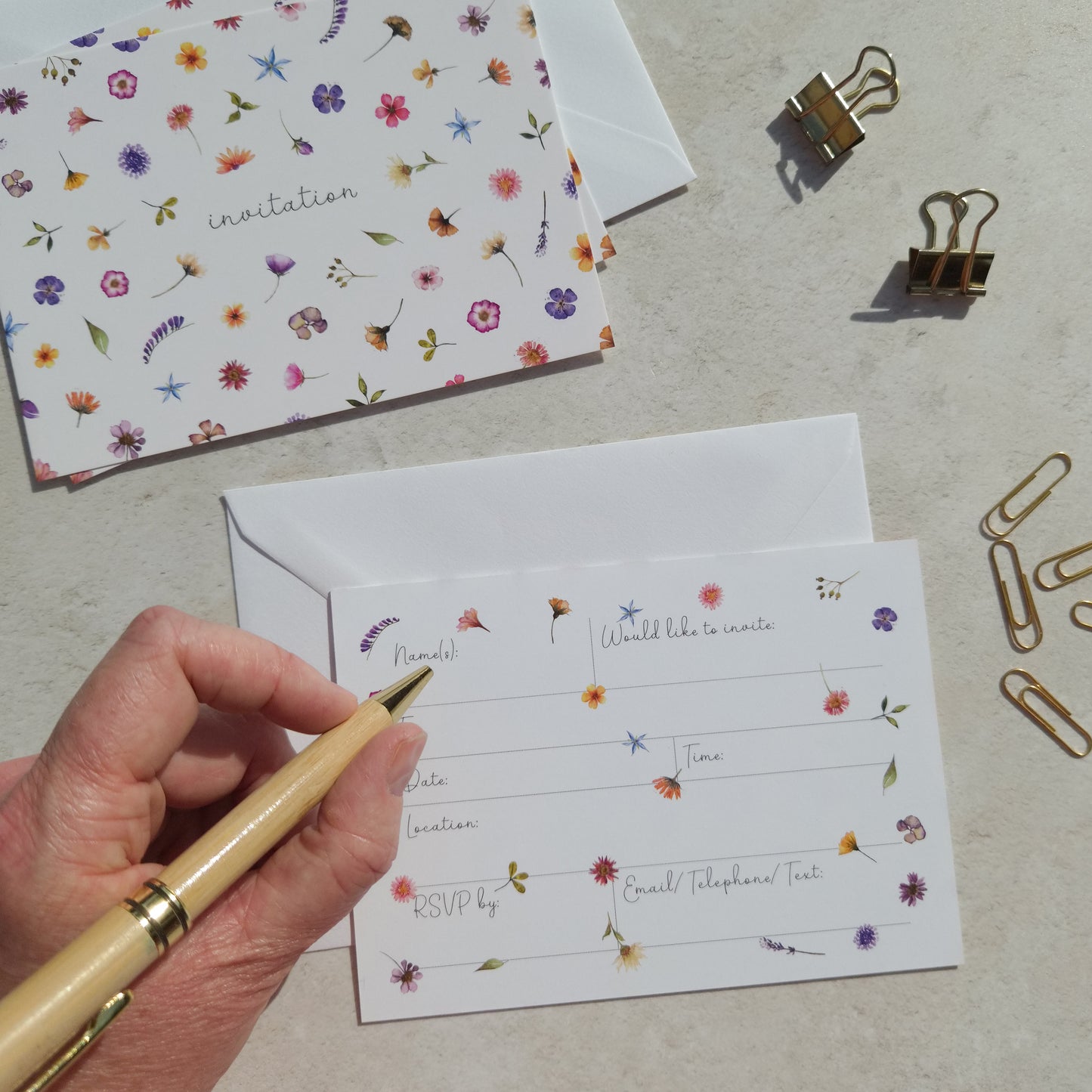 10 x Pressed Wildflowers Ready To Write Invitations
