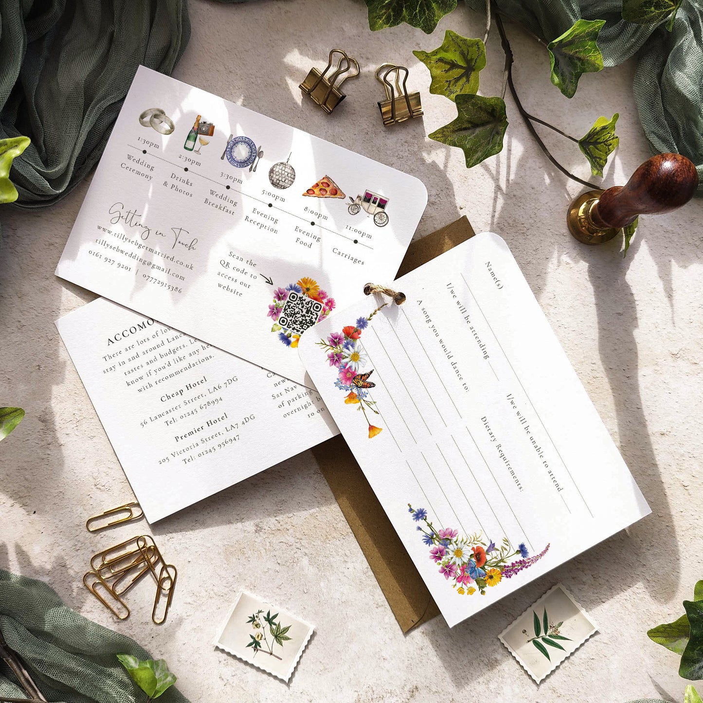 Wildflower Wedding Invitation Landscape Hand-Tied Cards