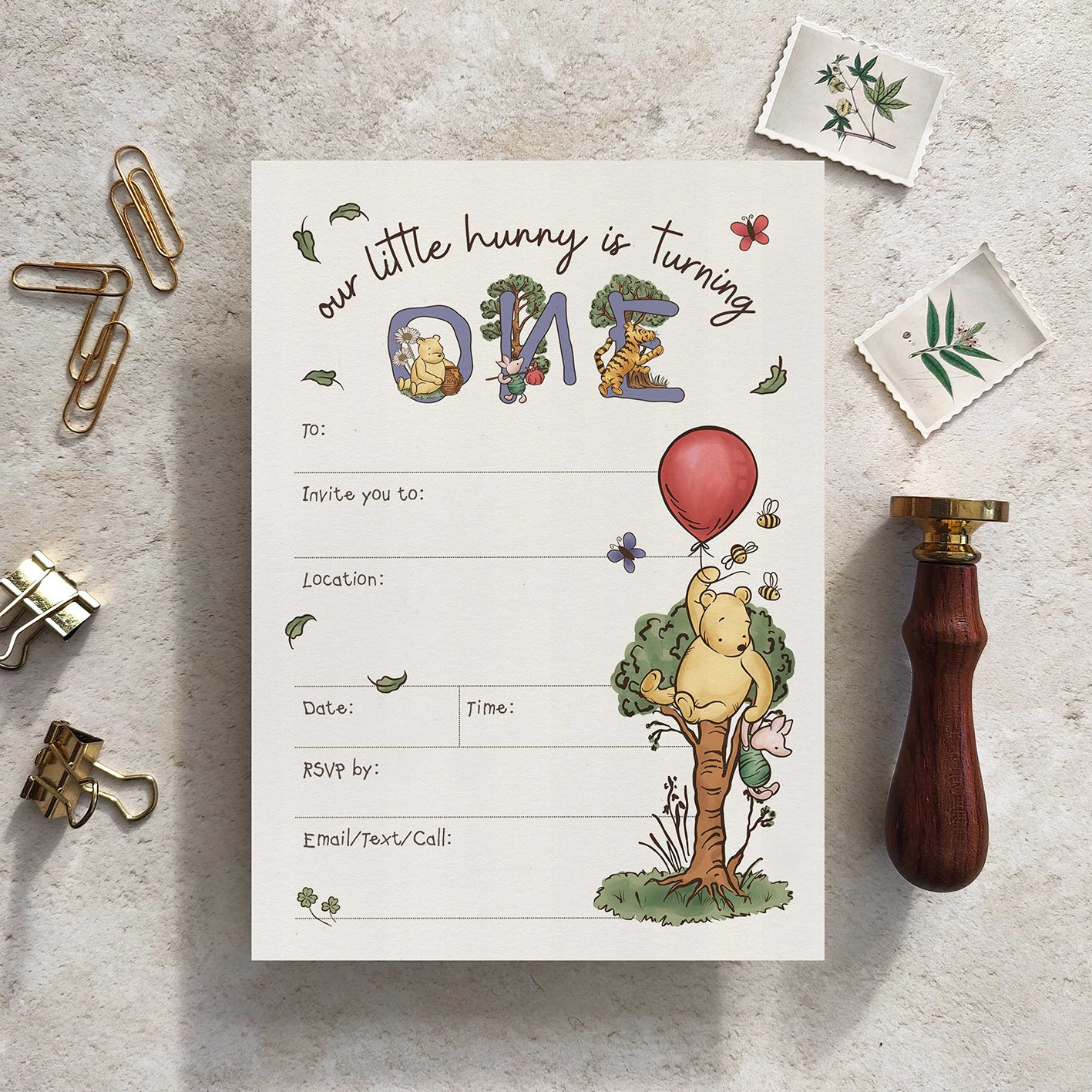 10 x Winnie the Pooh Ready To Write Birthday Party Invitations and Envelopes