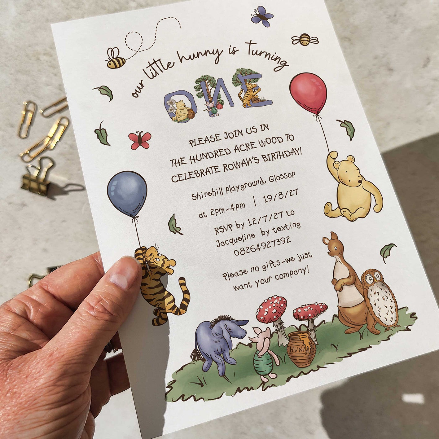 10 x Winnie the Pooh Personalised Birthday Party Invitations and Envelopes
