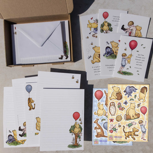 Deluxe Winnie Letter Writing Set