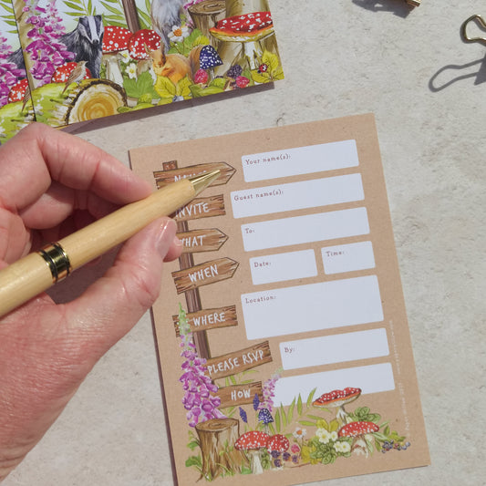 10 x Woodland Animals Ready To Write Invitations